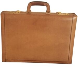 Vintage Renwick distressed Caribou leather locking briefcase suitcase bag